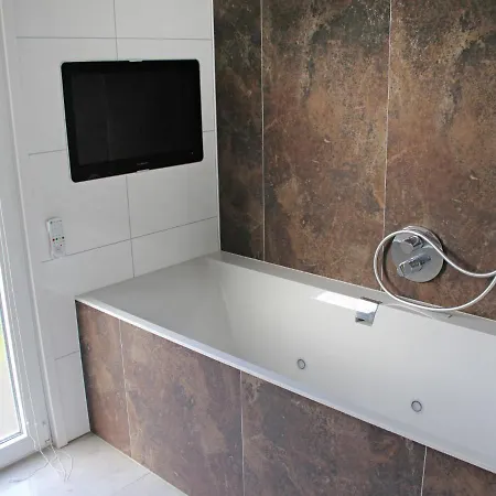 Semesterbostad Ravenbosch- 5p By Interhome