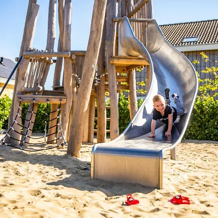 Ravenbosch- 5p By Interhome Semesterbostad Bemelen