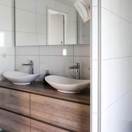 Ravenbosch- 5p By Interhome Semesterbostad